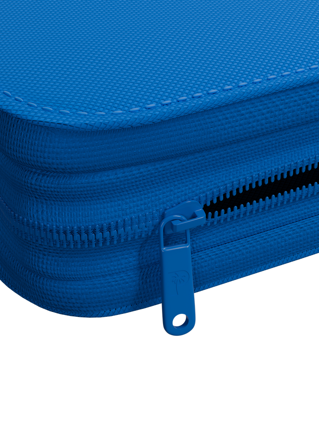 Palms Off Gaming Collector's Series Top Loader 9 Pocket 216 Slot Zip Binders Blue - Clear